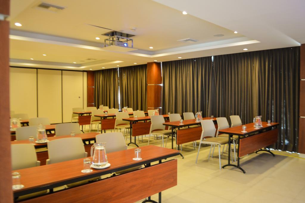 Vpx Hotel อาเซีย ภายนอก รูปภาพ