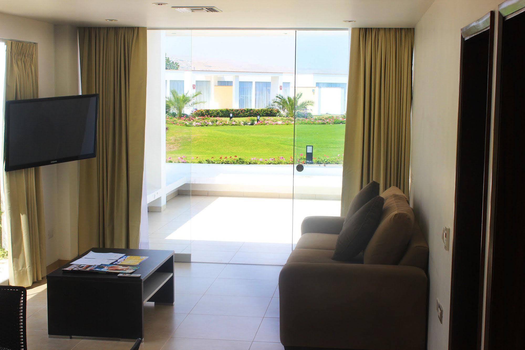 Vpx Hotel อาเซีย ภายนอก รูปภาพ
